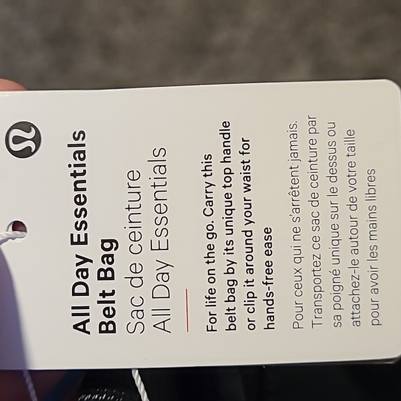 Lululemon All Day Essentials Belt Bag, 2.5L, Forrest green - Picture 7 of 10